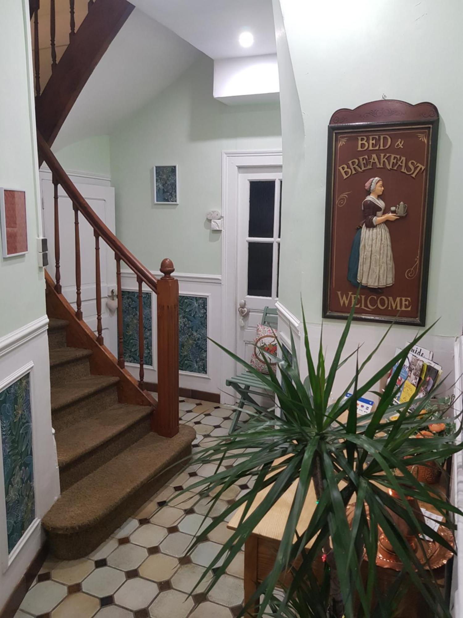 Maison De Berry Bed & Breakfast Villedieu-les-Poëles Eksteriør billede